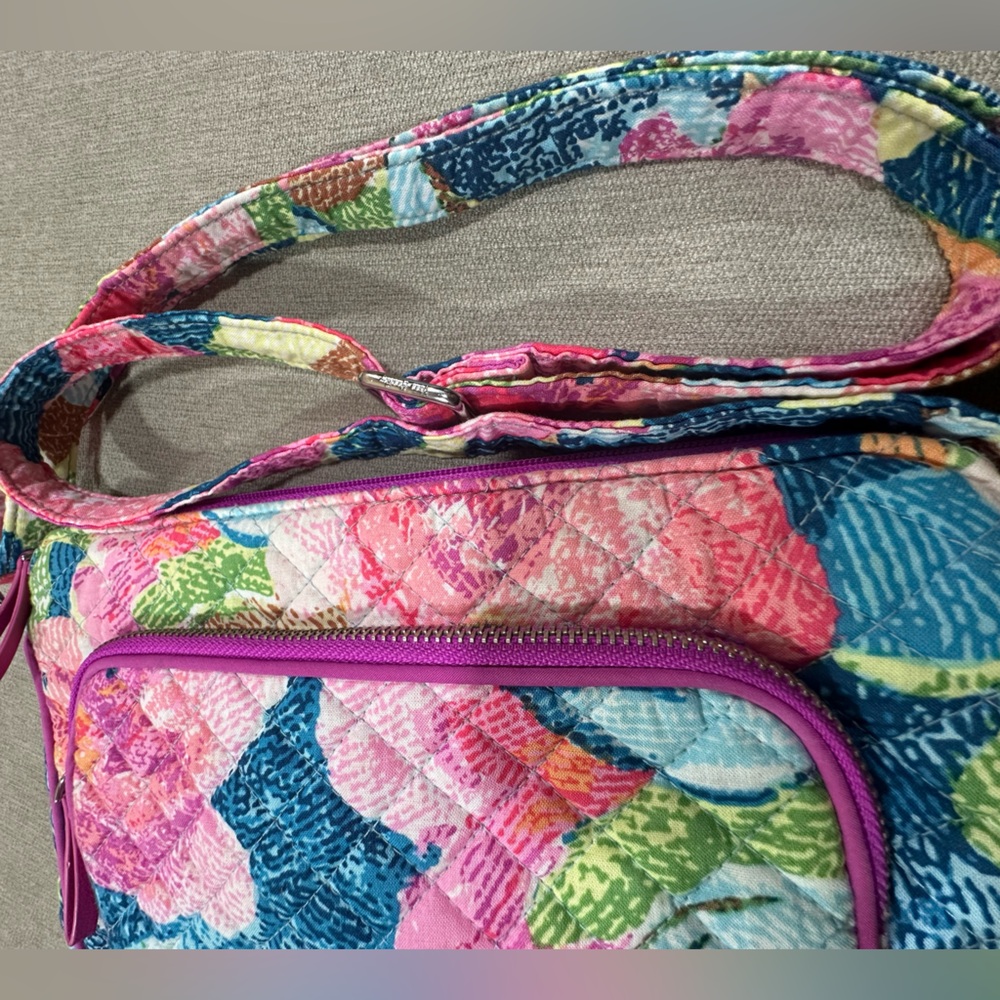 Vera Bradley Super bloom cross body Purse - Picture 8 of 8